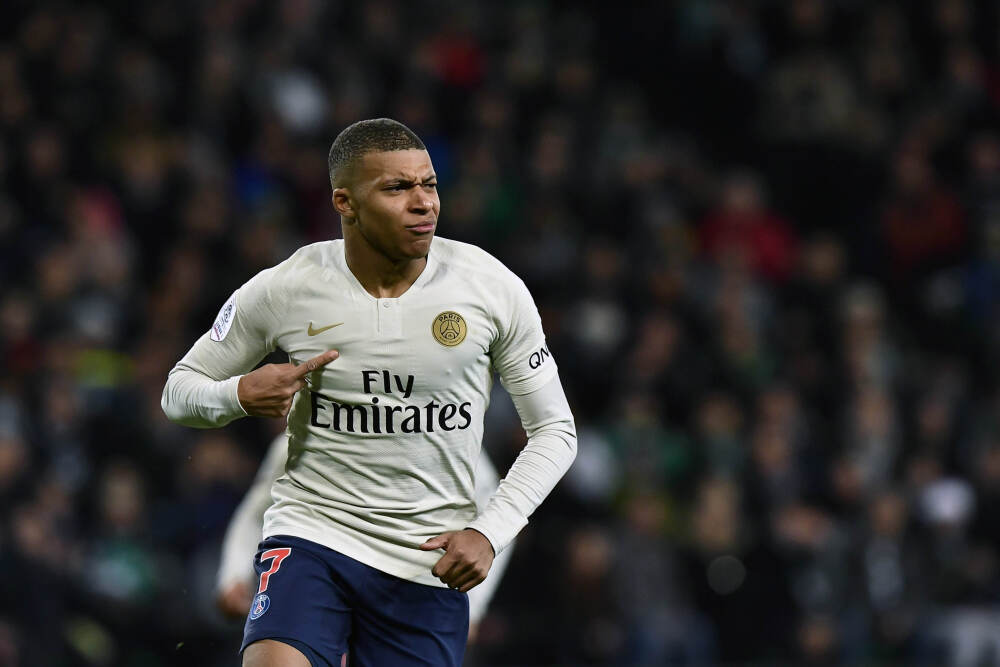 储能行业重回高景气 头部企业进入满产状态